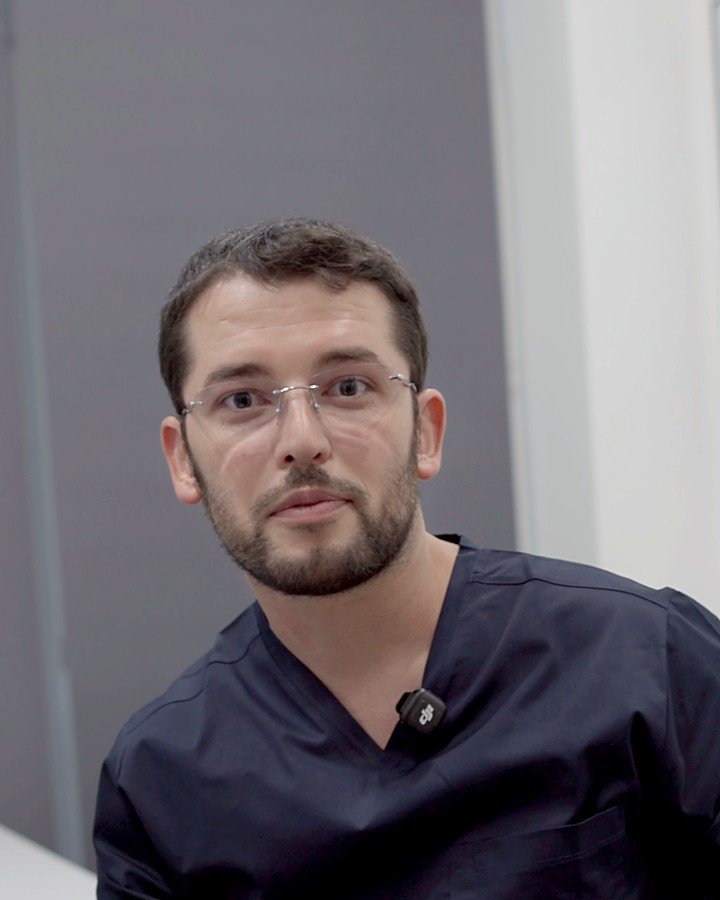 Il dottor Olgers Koci, medico oculista